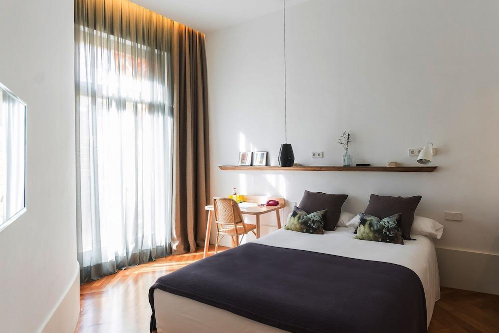 Casa Mathilda Bed & Breakfast Barcelona Luaran gambar